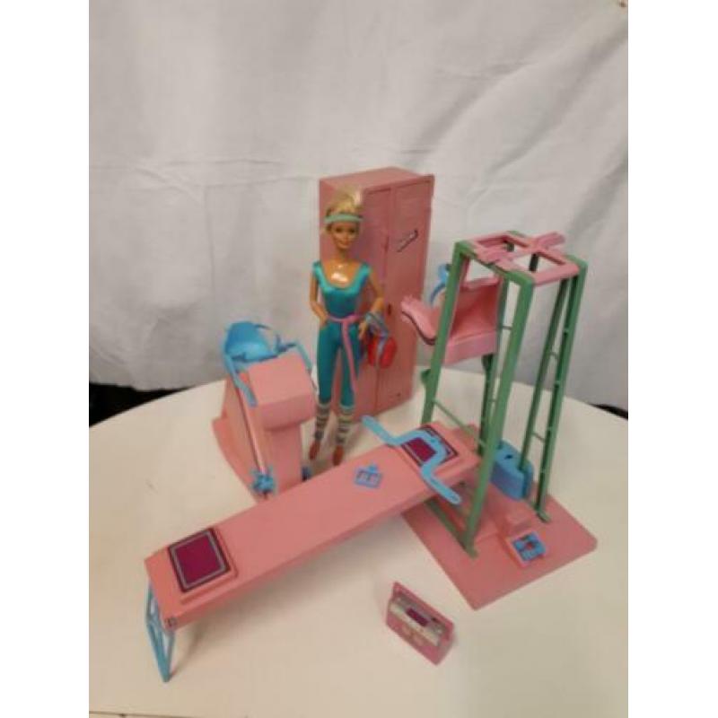 Barbie fitness 1984 met alle toebehoren, volledig compleet