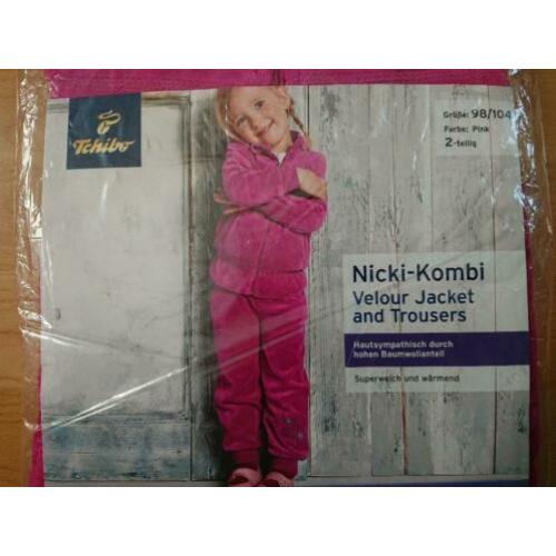Jasje met broek maat 98/104