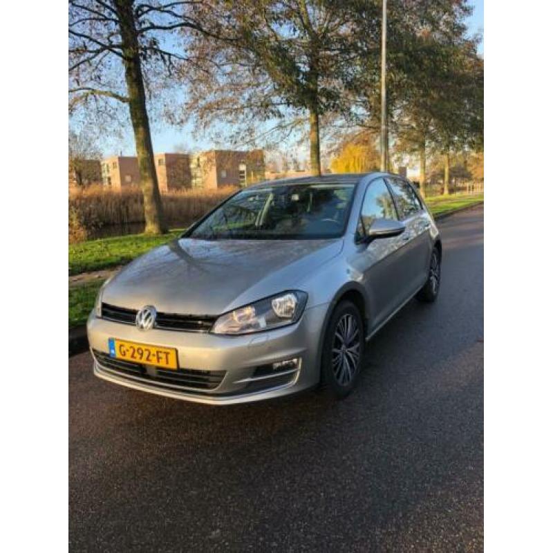 Volkswagen Golf VII 2.0 TDI 150pk BMT 5D DSG 2016 Grijs