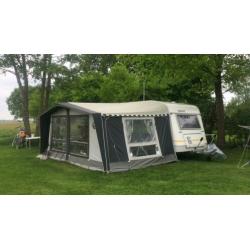 Mooie knaus sudwind 450tu met Isabella voortent 3 mtr diep