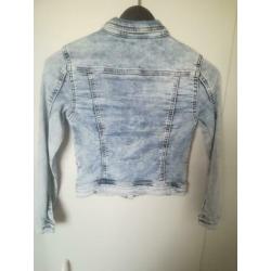 Gaaf jeans jasje van Cars, mt 8