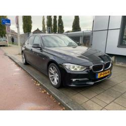 BMW 3-serie 320d Efficient Dynamics Edition Luxury Line Xeno