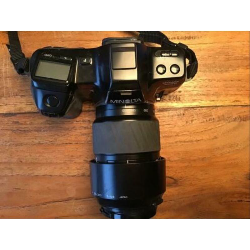 Minolta analoog camera met lens,dynax 7000i