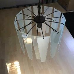 Mooie hanglamp met glazen stukken