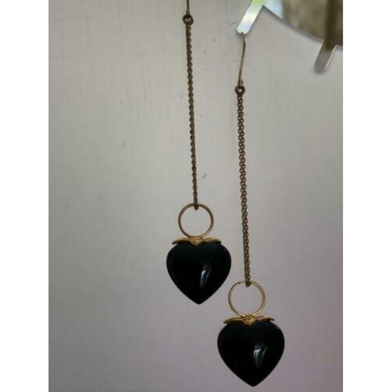 Double oorbellen met onyx hartje