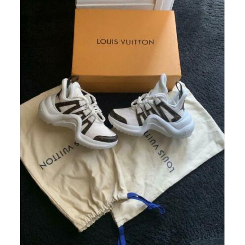 Louis Vuitton Archlight 35 t/m 40