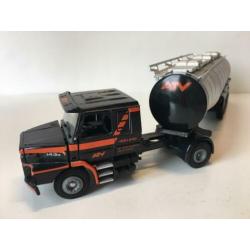 Tekno Scania 143 M tankwagen ATV