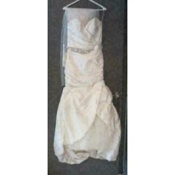 Linea Raffaelli offwhite strapless bruidsjurk maat 40