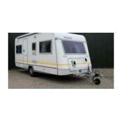 Mooie knaus sudwind 450tu met Isabella voortent 3 mtr diep
