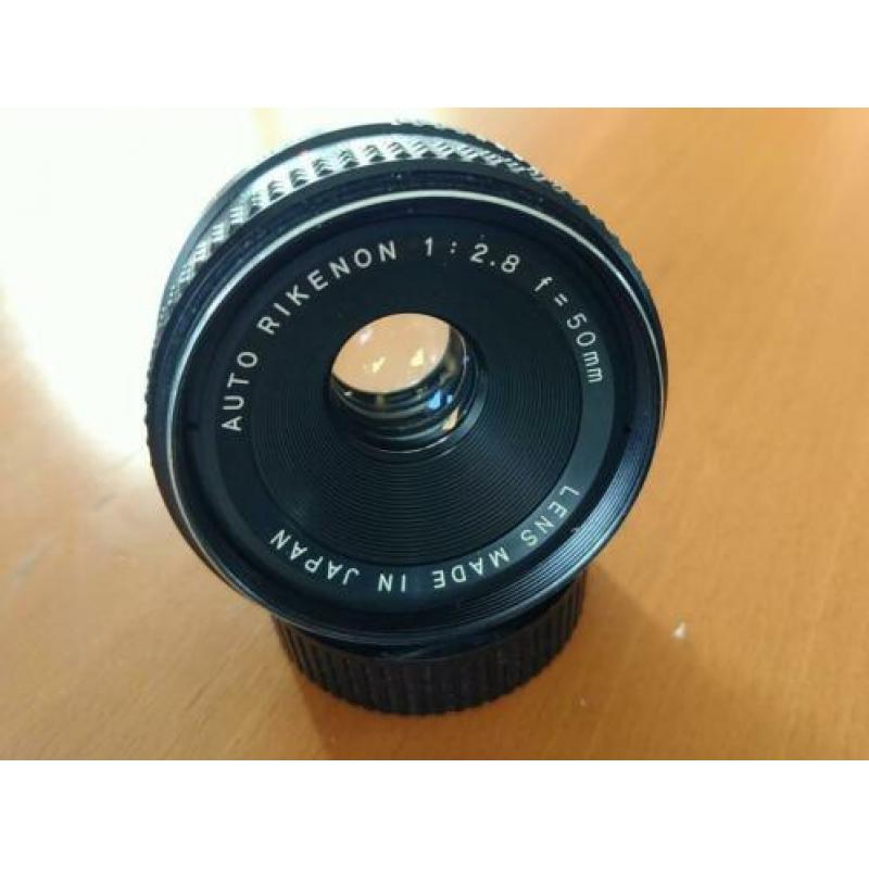 Ricoh 50mm 2.8 Pancake lens (M42)