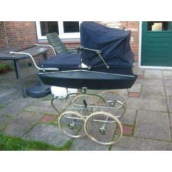 Kinderwagen donkerblauw