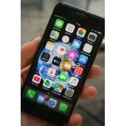 iPhone 6S 64 GB in zeer goede staat incl een hoop toebehoren