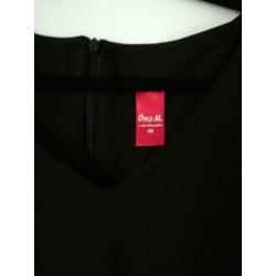 Te Koop: ONLY-M Jurk met mooie details, mt 48. (J-369).