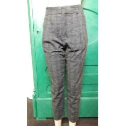 Te Koop: ONLY-M Jurk met mooie details, mt 48. (J-369).
