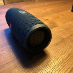 JBL charge 4 met bon