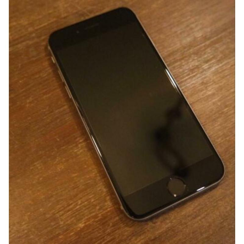 iPhone 6S 64 GB in zeer goede staat incl een hoop toebehoren