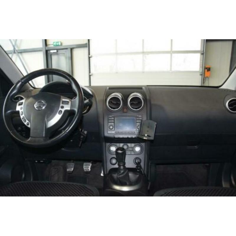 Nissan QASHQAI 2.0 dCi Connect Edition Navigatie Panoramadak