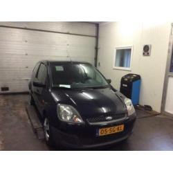 Ford Fiesta 1.3-8V Champion