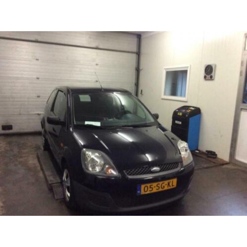 Ford Fiesta 1.3-8V Champion