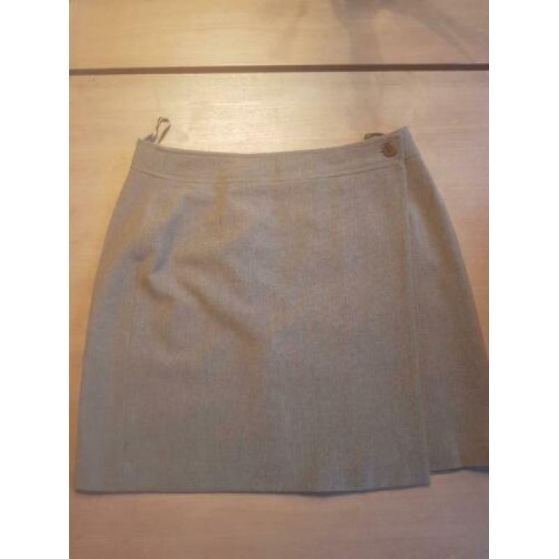 Mooie ESPRIT rok plus MEXX rok maat 38 GEVOERD!
