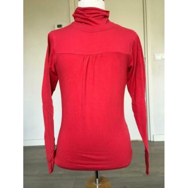 PIROUETTE shirt / longsleeve rood met col NIEUW mt 152 WG