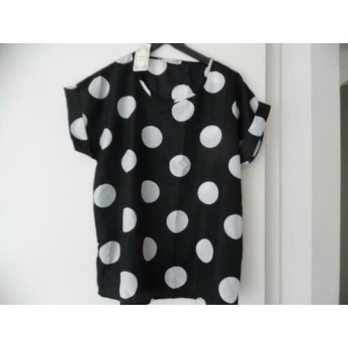 Damesblouse met grote stippen NIEUW maat 46 - XXL