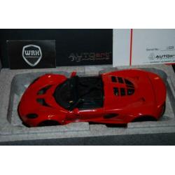 HENNESSEY VENOM GT red Autoart signature WRH