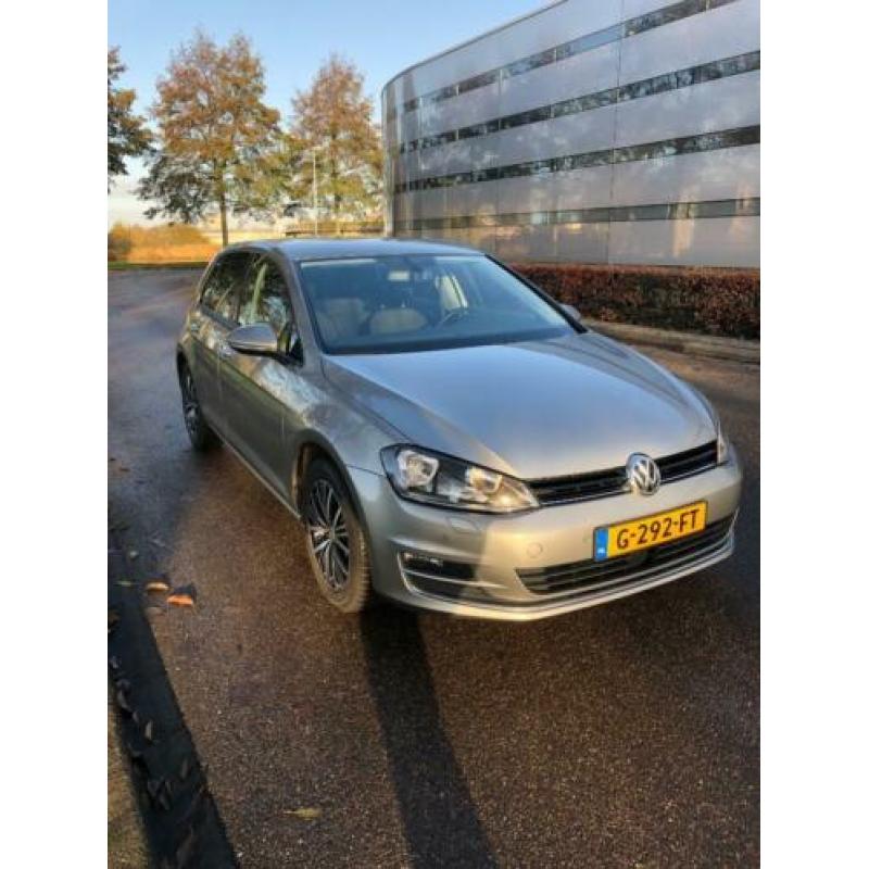 Volkswagen Golf VII 2.0 TDI 150pk BMT 5D DSG 2016 Grijs