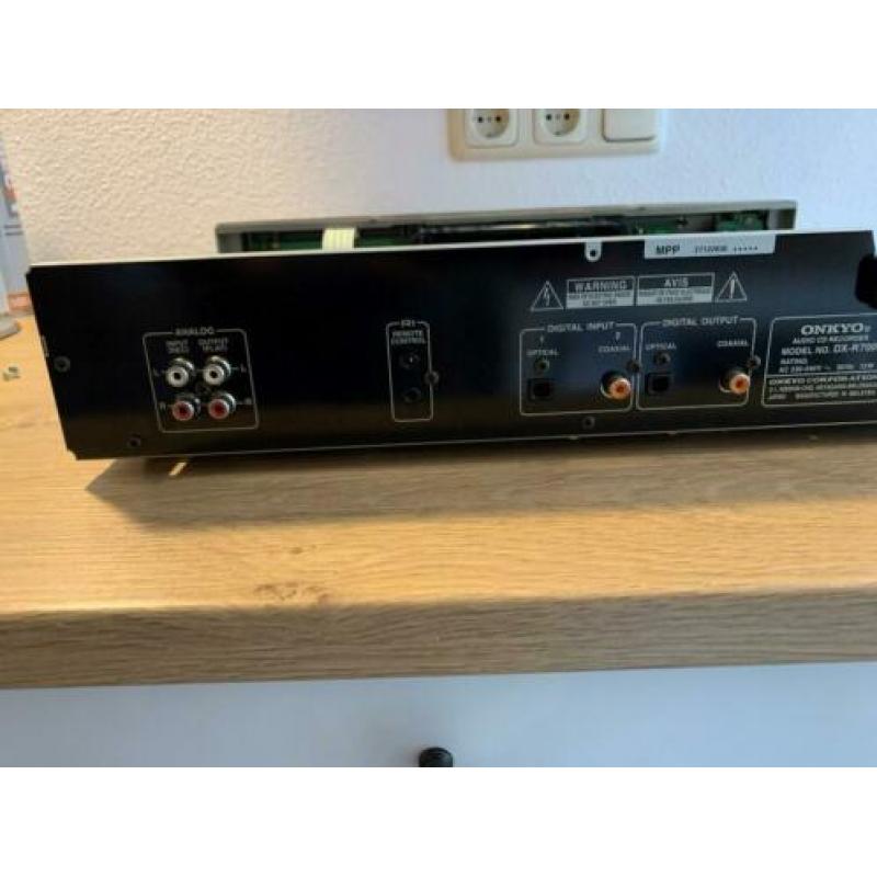 Onkyo CD Recorder DX-R700 zonder AB Snr. 6150020374