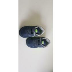 New Balance mt 20