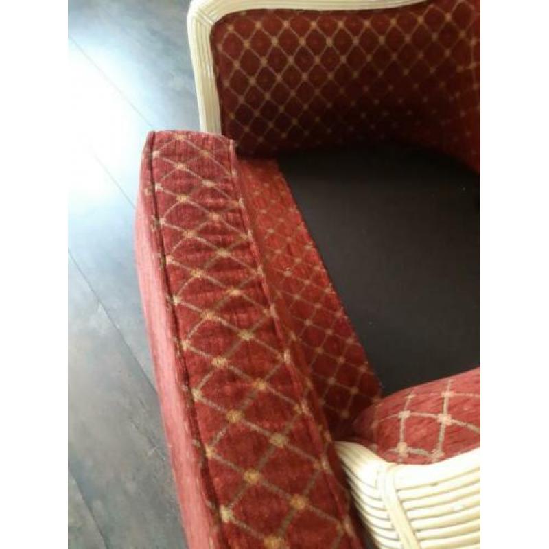 Oude antieke fauteuil in prima staat!