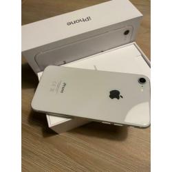Zeer nette IPhone 8 wit 64gb