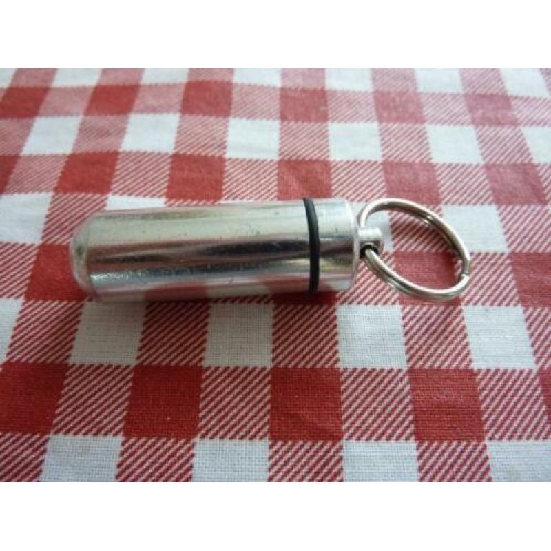 Pillendoosje - RVS Pillendoos Sleutelhanger Waterdicht