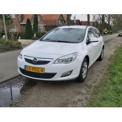 OPEL ASTRA 1.4 74KW Sports Tourer 2011 Wit edition NAP