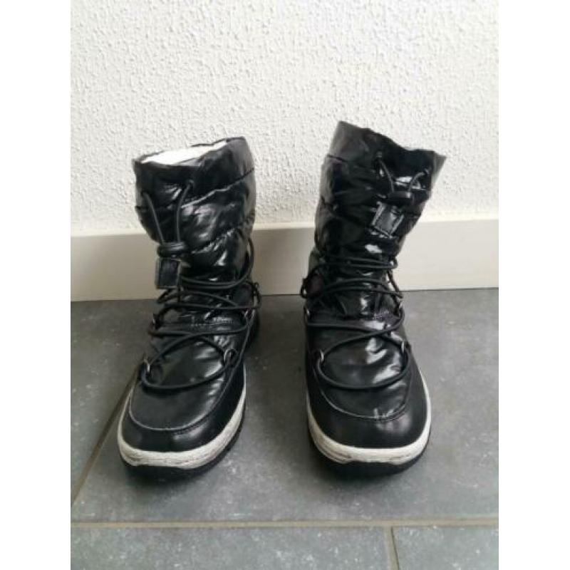 Snowboots zwart maat 38 gevoerd