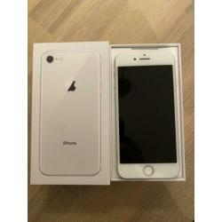 Zeer nette IPhone 8 wit 64gb