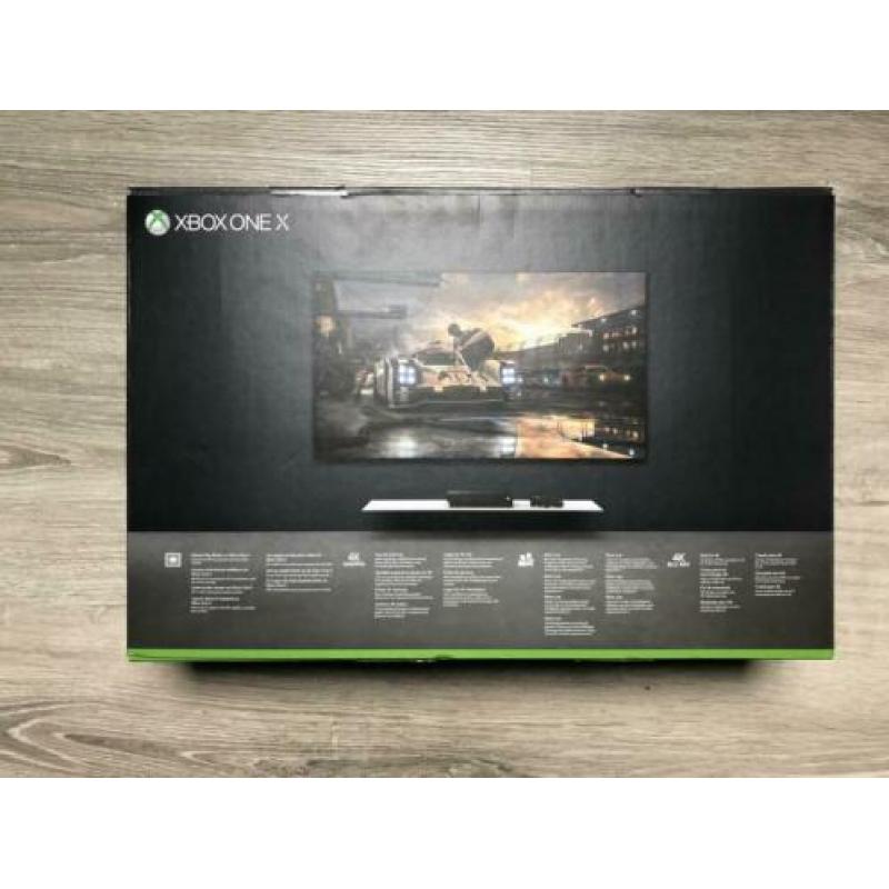 Xbox one X 1TB in (bijna) NIEUWSTAAT!!