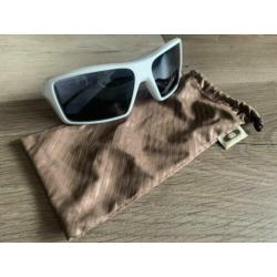 Oakley Eyepatch polished white, black iridium 03-572 bril