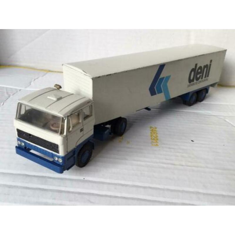 Lion Car Daf 2800 Deni