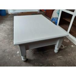 salon tafel met lade