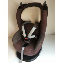 Maxi Cosi Tobi autostoel bruin