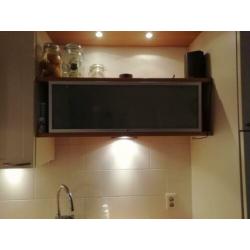 Keuken incl afzuigkap gaskookplaat