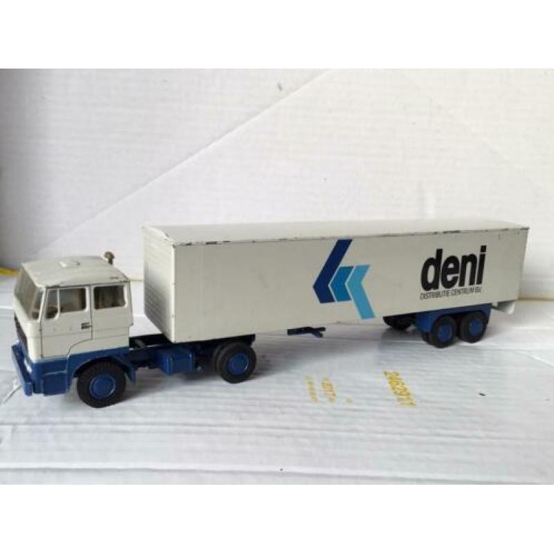 Lion Car Daf 2800 Deni