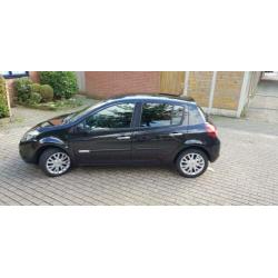 Renault Clio 1.2 16V 55KW 5-DRS 2010 Zwart
