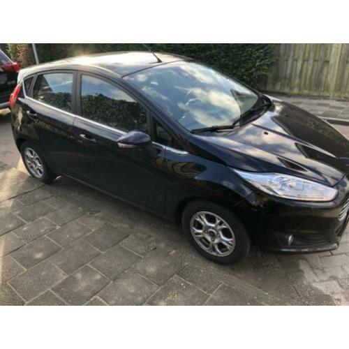 Ford Fiesta 1.6 Tdci 5DR 2014 Zwart
