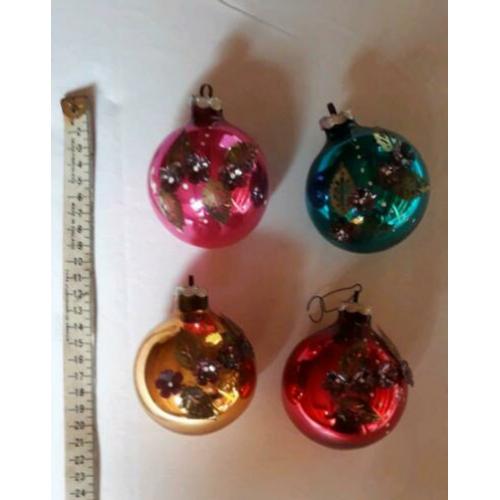 4 tal antieke bijzondere zeer oude kerst ballen