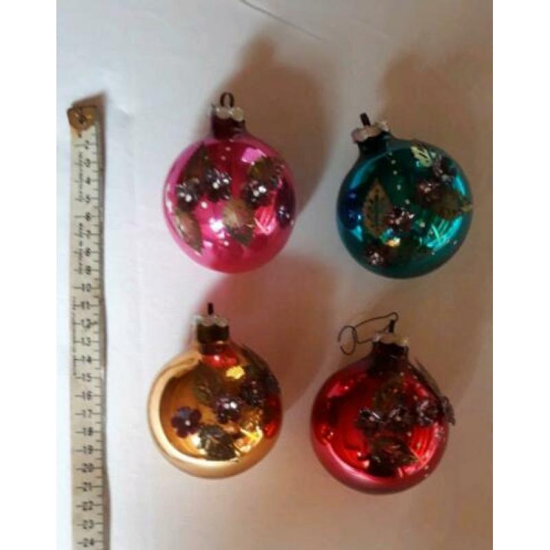 4 tal antieke bijzondere zeer oude kerst ballen