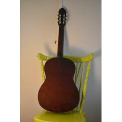 Valencia classical guitar CG-160 in good conditions