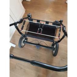 Mooie j/m tweeling kinderwagen