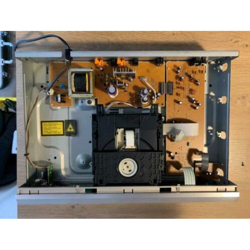Onkyo CD Recorder DX-R700 zonder AB Snr. 6150020374